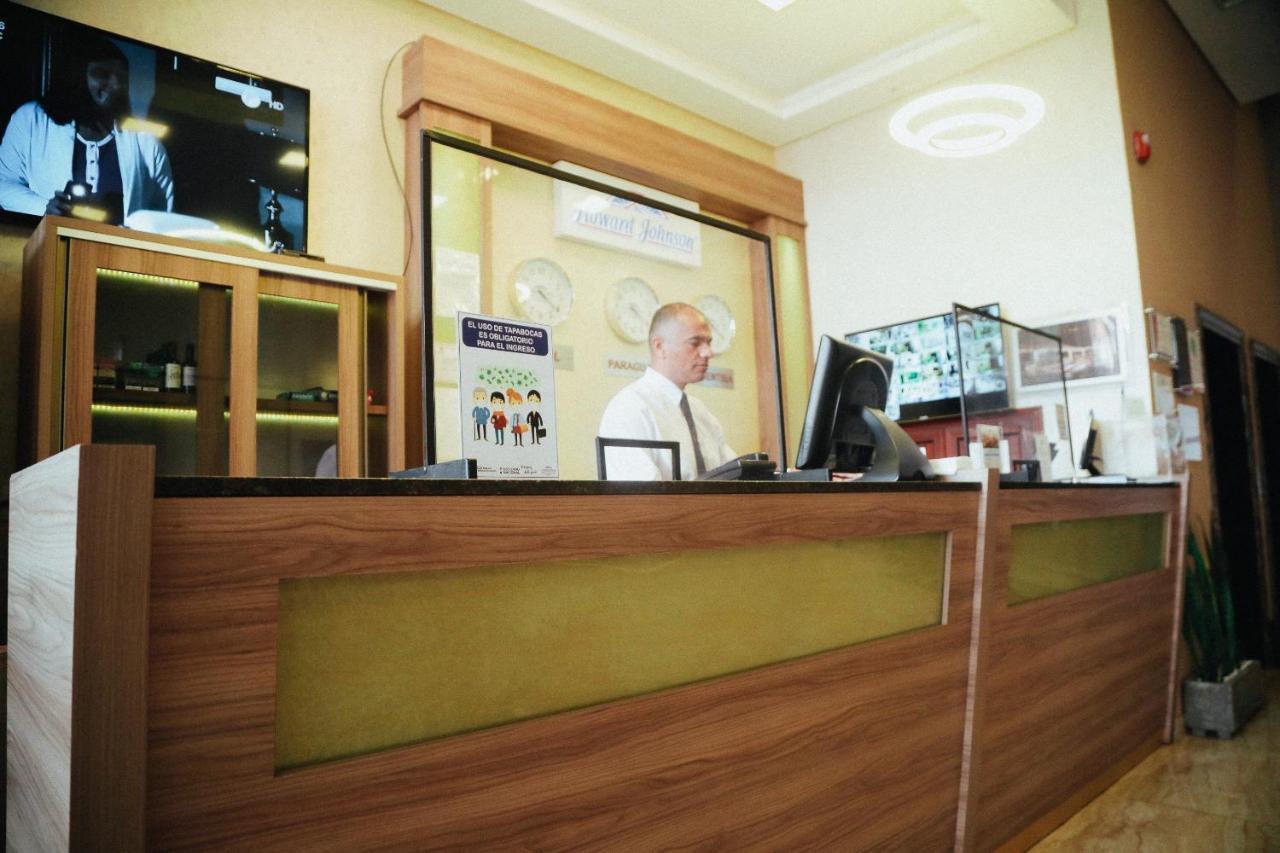 Howard Johnson Ciudad Del Este Exterior photo
